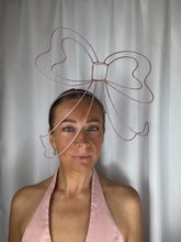 Load image into Gallery viewer, Beatrix bow