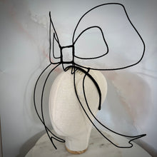 Load image into Gallery viewer, Blitz bow