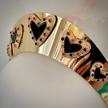 Load image into Gallery viewer, Caviar crown