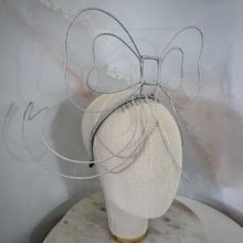 Load image into Gallery viewer, Blaire bow