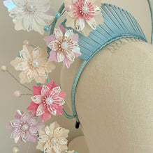 Load image into Gallery viewer, Christine headpiece