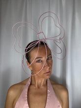 Load image into Gallery viewer, Blanche bow