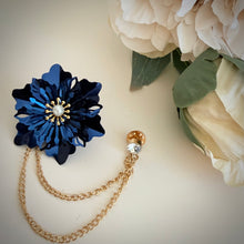 Load image into Gallery viewer, Lapel pin brooch chain