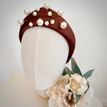 Load image into Gallery viewer, Juliet Pearl headband