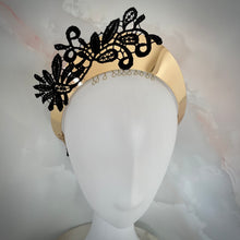 Load image into Gallery viewer, Lacie crown black
