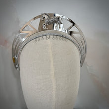 Load image into Gallery viewer, Delta crown silver