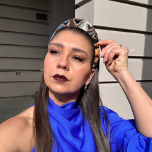 Load image into Gallery viewer, Caviar crown