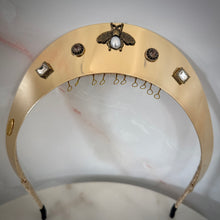 Load image into Gallery viewer, Maria crown