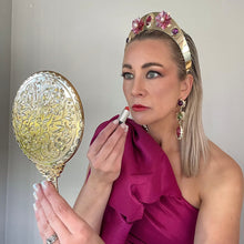 Load image into Gallery viewer, Makybe crown