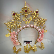 Load image into Gallery viewer, Sarah Marie Crown set