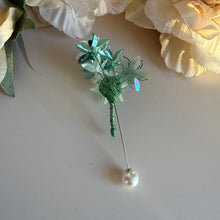 Load image into Gallery viewer, Meadow Lapel pin