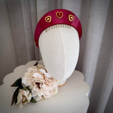 Load image into Gallery viewer, Gabbana crown