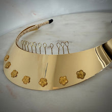 Load image into Gallery viewer, Florence crown