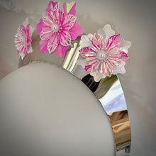 Load image into Gallery viewer, Sunline crown silver/ pink