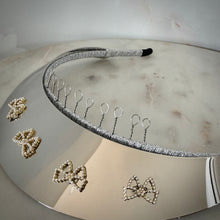 Load image into Gallery viewer, Sandra bow crown