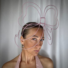 Load image into Gallery viewer, Blanche bow