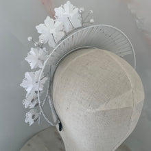 Load image into Gallery viewer, Mrs Alba headpiece