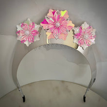 Load image into Gallery viewer, Sunline crown silver/ pink