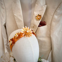 Load image into Gallery viewer, Golden bloom headband