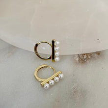 Load image into Gallery viewer, Oxford luxe earrings