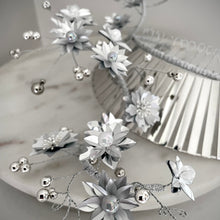 Load image into Gallery viewer, Mrs Simay headpiece