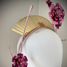 Load image into Gallery viewer, Mrs Gabriella headpiece