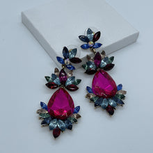 Load image into Gallery viewer, Stella dangle earrings