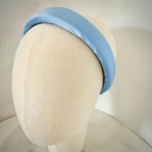Load image into Gallery viewer, Satin padded headband
