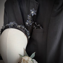 Load image into Gallery viewer, magnetic lapel pin/ brooch
