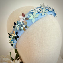 Load image into Gallery viewer, Daisy padded headband blue
