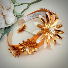 Load image into Gallery viewer, Golden bloom headband
