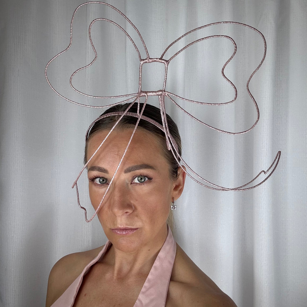 Beatrix bow
