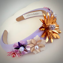 Load image into Gallery viewer, Floral headband
