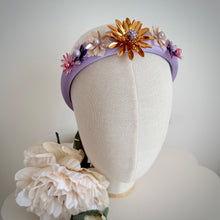 Load image into Gallery viewer, Beth Floral headband
