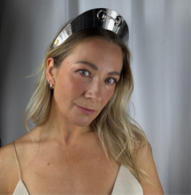 Load image into Gallery viewer, Gigi crown silver
