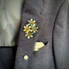 Load image into Gallery viewer, Lapel pin
