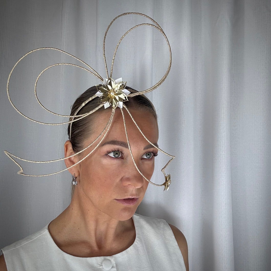 Bettina bow