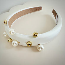 Load image into Gallery viewer, Peggy Pearl headband
