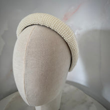 Load image into Gallery viewer, True pearl headband
