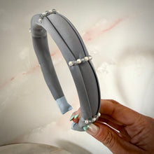 Load image into Gallery viewer, Diana headband
