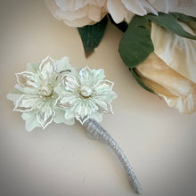 Load image into Gallery viewer, Magnetic Lapel pin/ brooch
