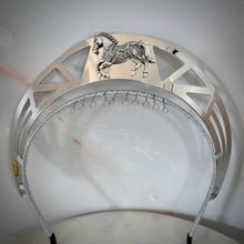 Load image into Gallery viewer, Delta crown silver
