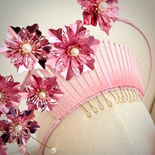 Load image into Gallery viewer, Miss Posey headpiece
