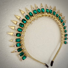 Load image into Gallery viewer, Vierra crown green
