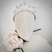 Load image into Gallery viewer, Juliet Pearl headband
