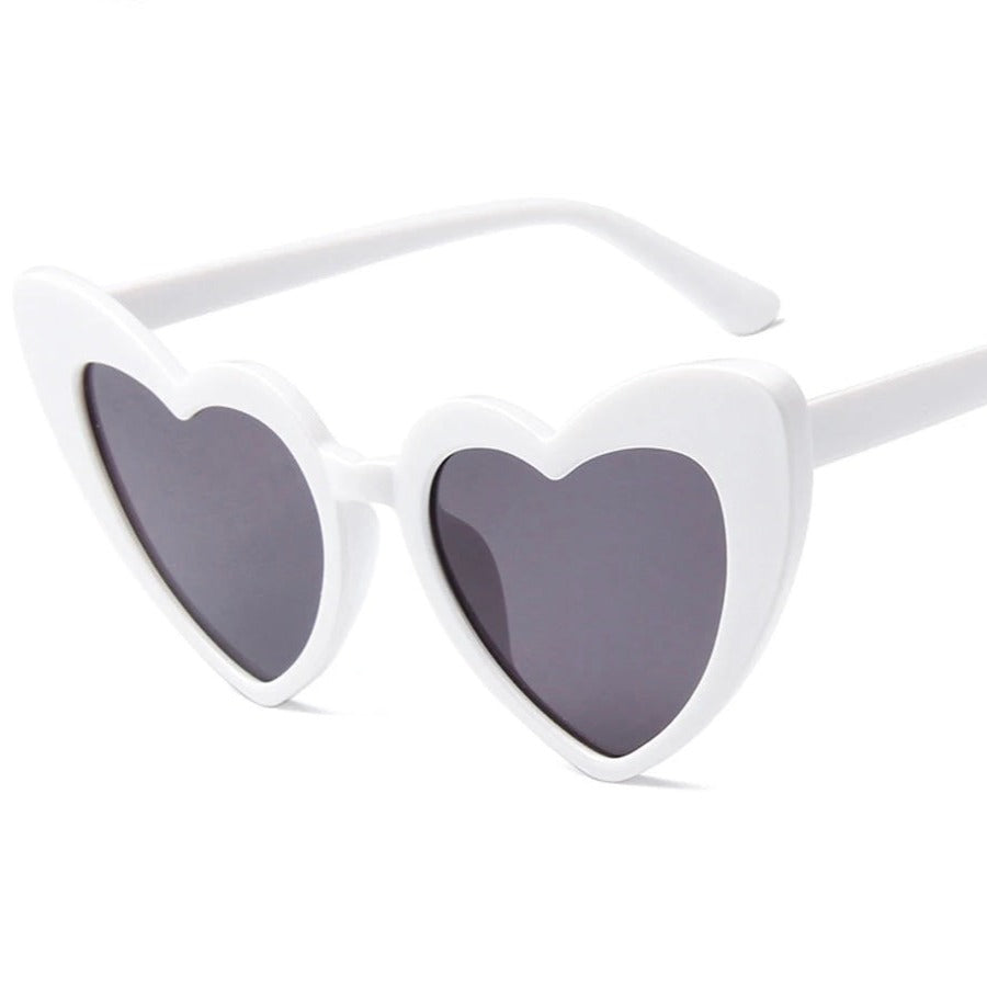 Heart sunnies white